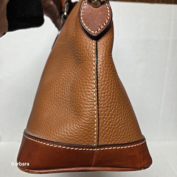 Dooney & Bourke Darcy Carmel 2-Tone Pebble Grain Leather Medium Dome Satchel - Picture 4 of 16